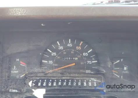 1984 Toyota Pickup Xtracab Rn56 Dlx из США, поврежденный, VIN JT4RN56D8E0008046